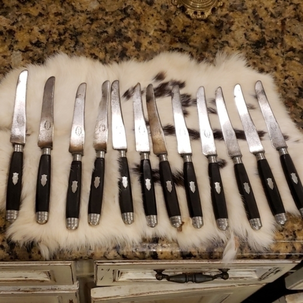 Vtg J Depirc Gembloix Set 12 Knives/Brass Holder - Picture 6 of 11